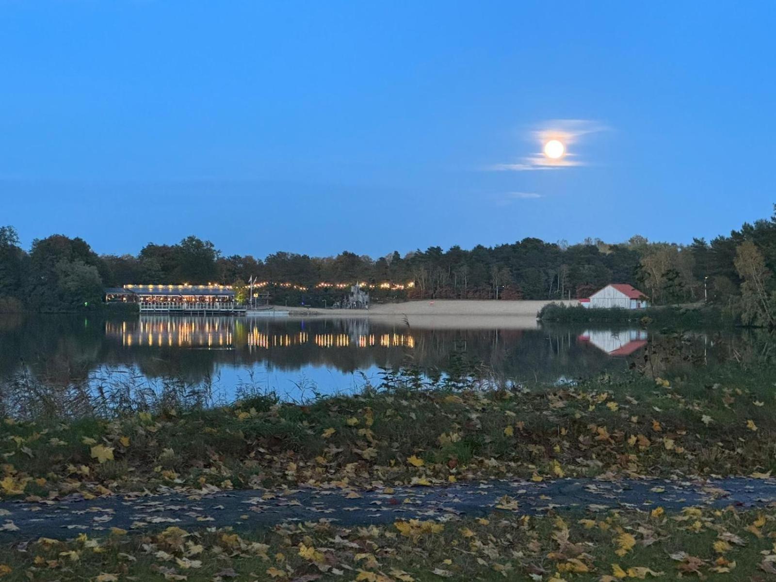 Allee Zum See Schuttorf Bagian luar foto